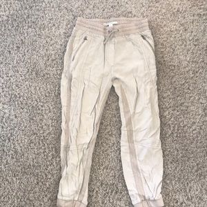 Tan joggers. Size small.💫